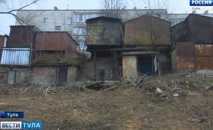 Гаражи и горы мусора. Тульские чиновники посмотрели на город глазами туристов