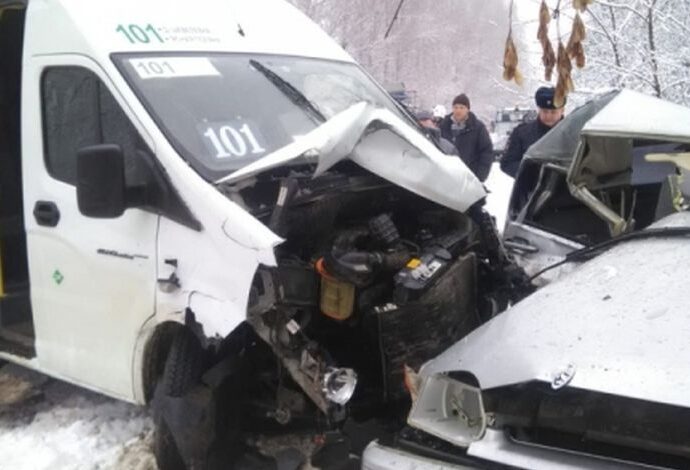 В ДТП с автобусом в Щёкинском районе пострадали пятеро взрослых и ребёнок