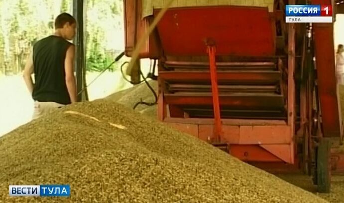 По выращиванию каких культур Тульская область лидирует в ЦФО?