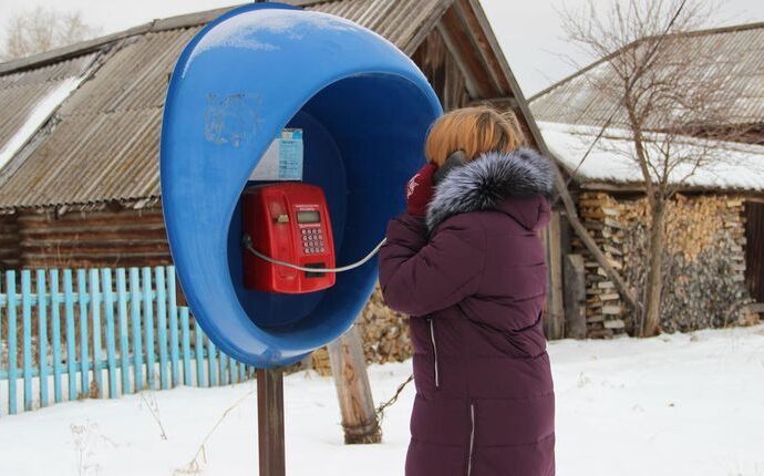 «Ростелеком» отменил плату за внутризоновые звонки с таксофонов универсальной услуги связи