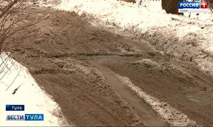 В Туле подросток получил перелом из-за плохой работы дворника