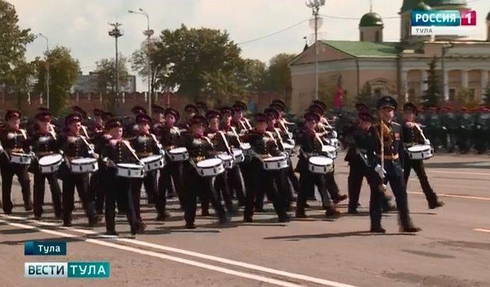 В Туле прошёл парад в день 74-й годовщины Великой Победы