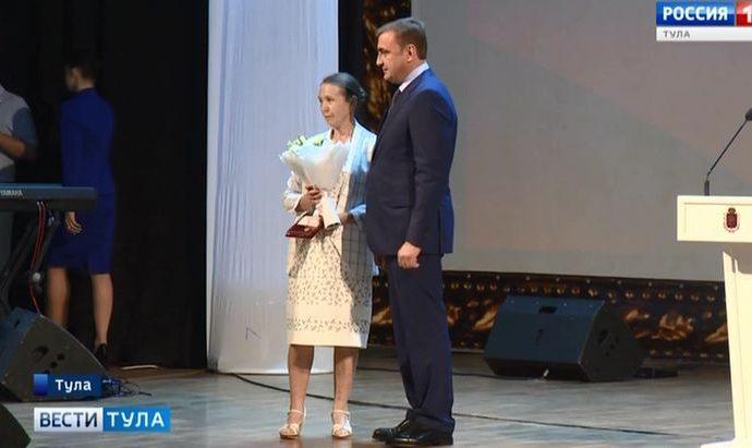 Тульские герои в белых халатах получили награды и благодарности