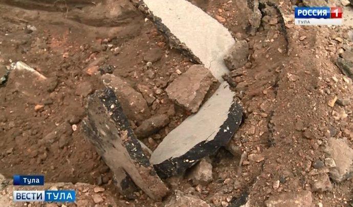 В Менделеевском дорогу разрыли сразу после ремонта