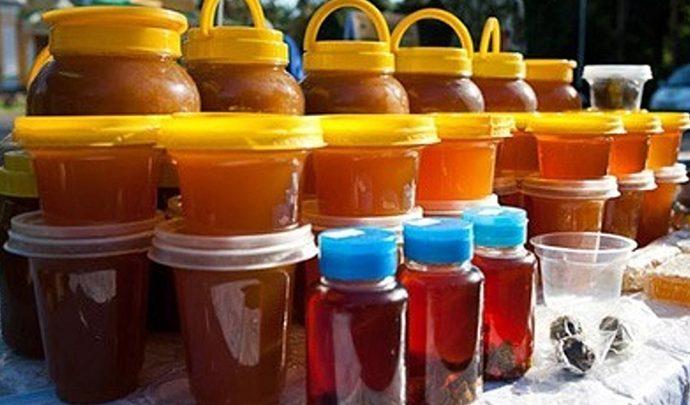 Накануне Медового спаса в «столице» Куликова поля Епифани гуляла широкая  ярмарка