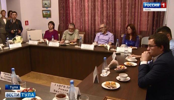 Алексей Дюмин пообещал содействие краеведам и археологам