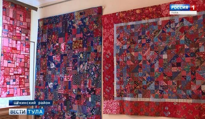 В Крапивне открылась выставка лоскутного шитья