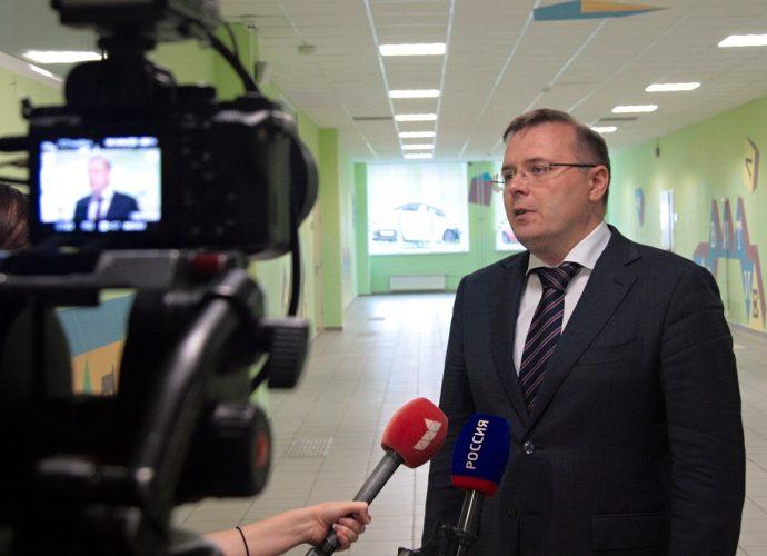 Павел Веселов