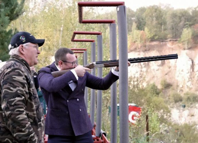 Валерий Шерин на открытии Кубка губернатора Тульской области по стендовой стрельбе