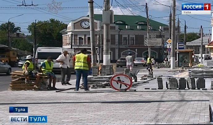 Осенняя погода торопит с ремонтом тротуаров