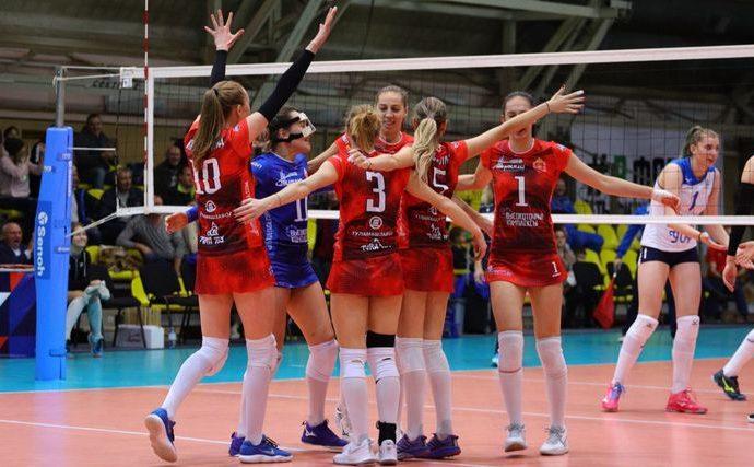 Волейболистки «Тулицы» одержали три победы на старте чемпионата Высшей лиги «А»