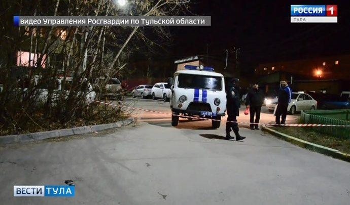 В Туле задержали вооруженного мужчину (видео)