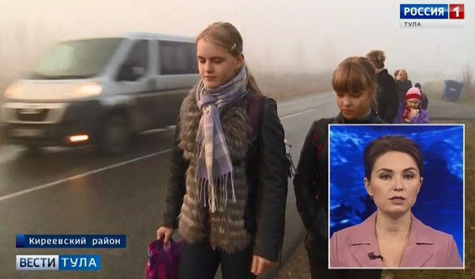 В деревне Кошино-2 оборудуют остановочные павильоны для школьного автобуса