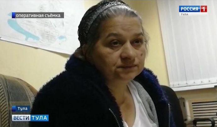 В Туле сотрудники полиции задержали подозреваемую в краже цыганку