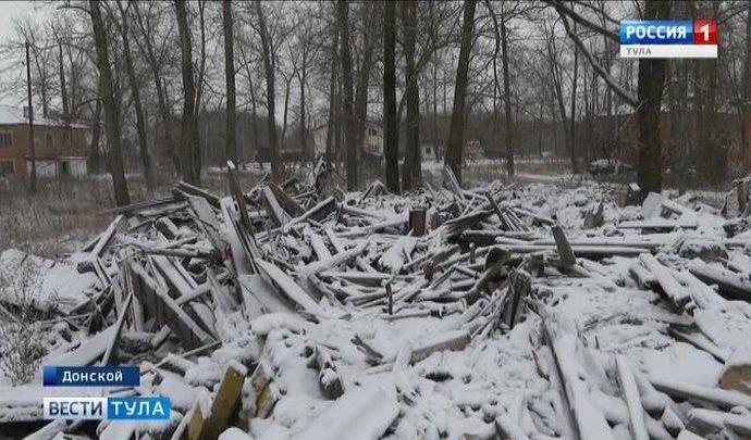 В Донском люди уже больше двух лет прописаны в руинах