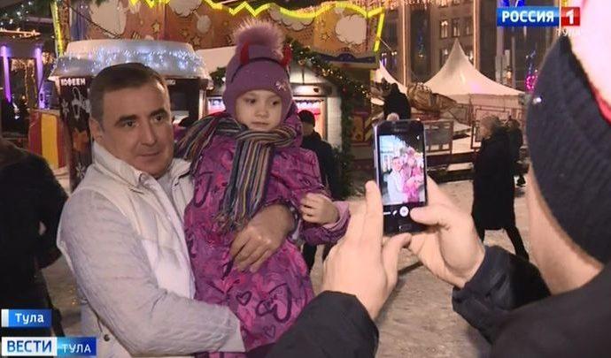 Алексей Дюмин встретил Новый год с туляками у главной ёлки региона