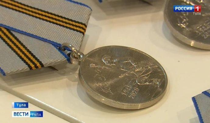 Юбилейные медали в честь 75-летия Победы нашли своих героев