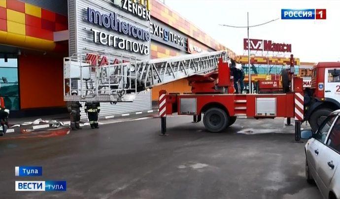 В Туле эвакуировали посетителей ТРЦ «Макси»