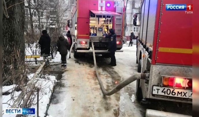 В Туле квартира загорелась, пока хозяев не было дома