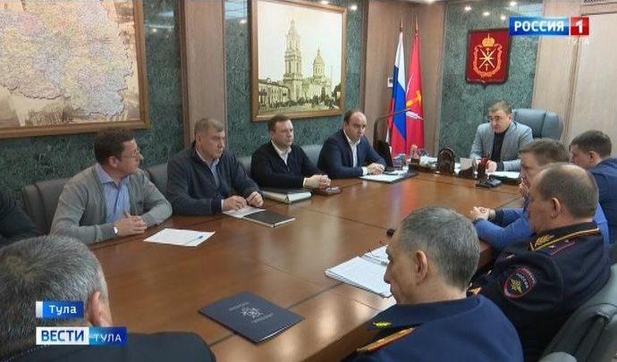 В правительстве Тульской области обсудили вопросы безопасности в период новогодних каникул