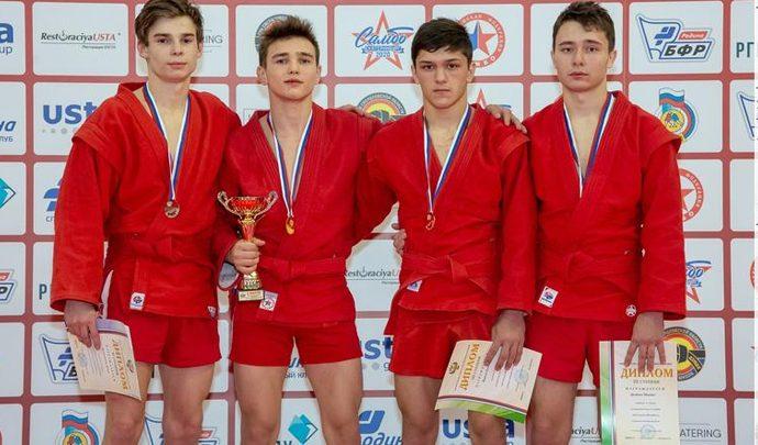 Самбисты из Тулы завоевали «золото» на первенстве России