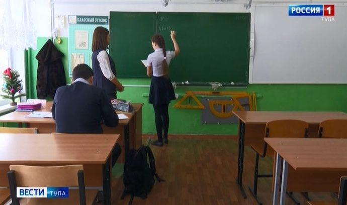 Учителям, готовым работать в сельских школах, дадут по миллиону