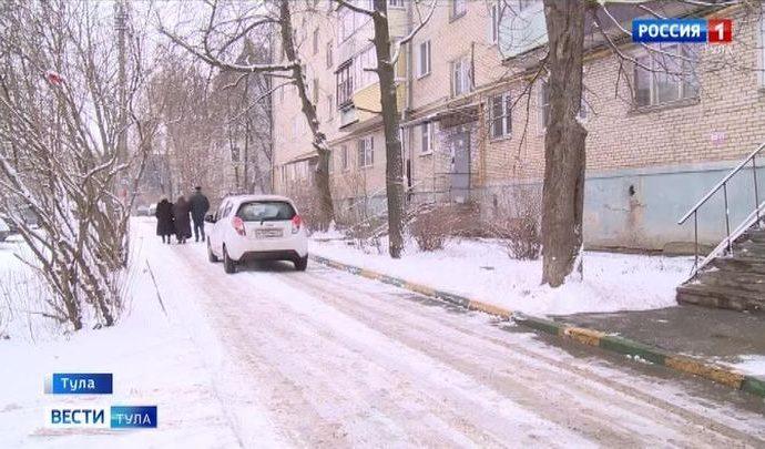 Первый рабочий день в Туле ознаменовался первым сильным снегопадом