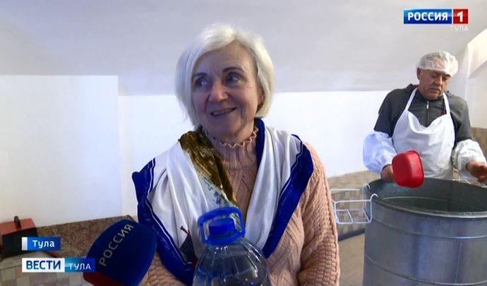 Православные туляки набрали святой воды