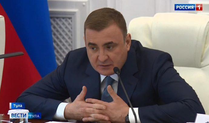 Алексей Дюмин потребовал привести в порядок стелы и мемориалы