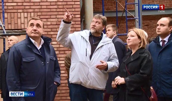 Министру культуры России устроили экскурсию по центру Тулы