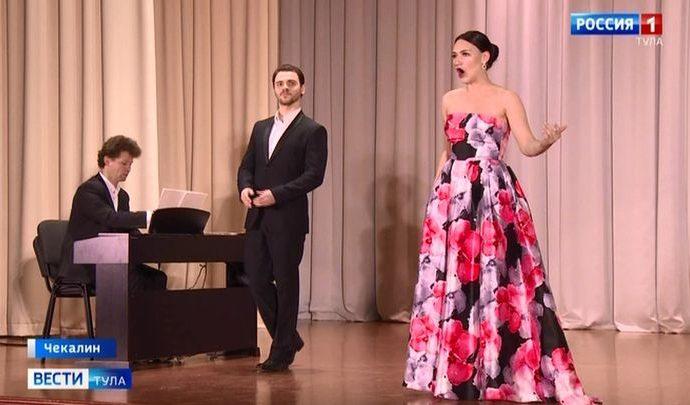 В Чекалине условно проводили Год театра