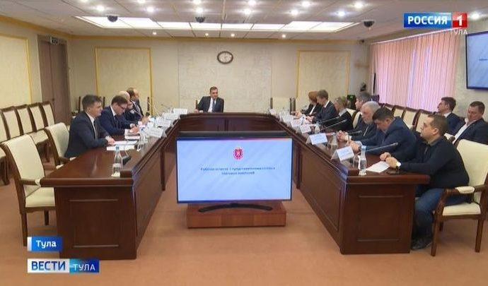 Алексей Дюмин поручил обеспечить бесперебойную поставку продуктов для населения