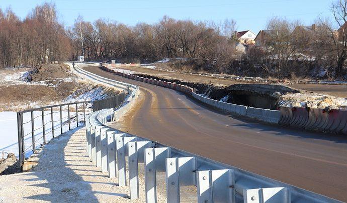 В Донском берега реки Бобрик свяжет новый мост
