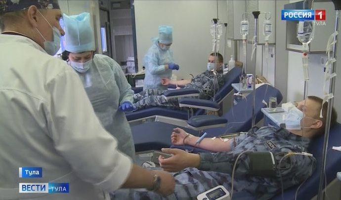 В Национальный день донора сотрудники Росгвардии приняли участие во Всероссийской акции