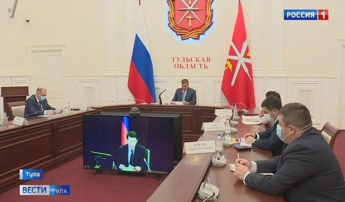 Оперативную обстановку по коронавирусу в регионах ЦФО обсудили на селекторном совещании