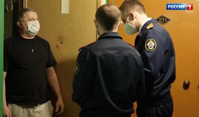 Следователи СУСК обеспечили ветеранов продуктами