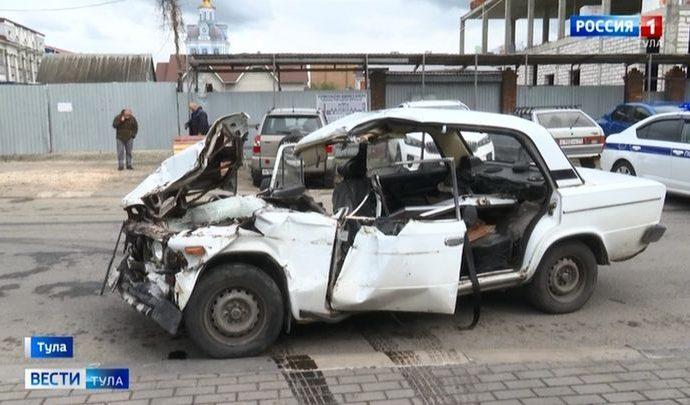 В страшном ДТП в центре Тулы погиб водитель