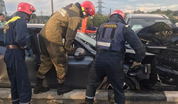 В Туле на Павшинском мосту столкнулись четыре машины