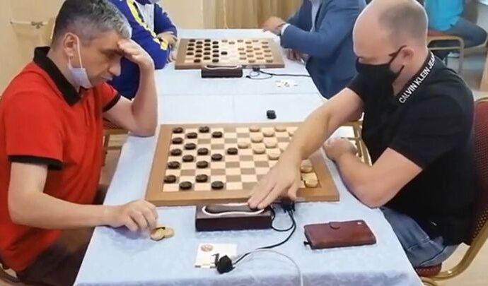 Туляк Александр Гетманский - чемпион России по молниеносным шашкам