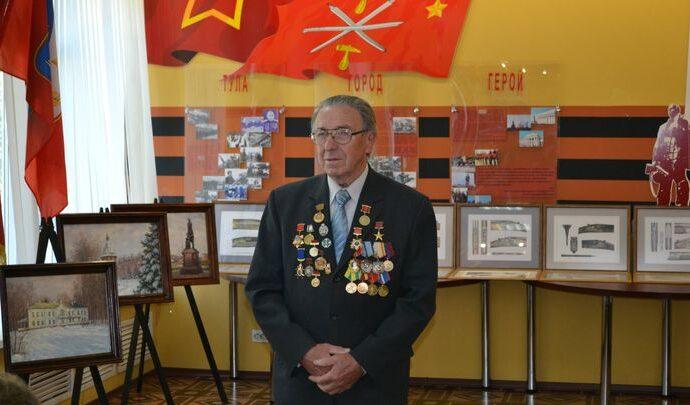 В Туле проходит выставка картин Ивана Щербино