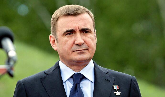 Алексей Дюмин поздравил жителей Тульской области с Днем воинской славы России