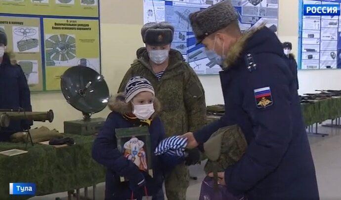 10-летний туляк благодаря «Ёлке желаний» попал в ВДВ