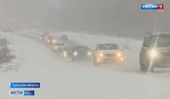 Губернатор Алексей Дюмин поручил усилить контроль за состоянием дорог