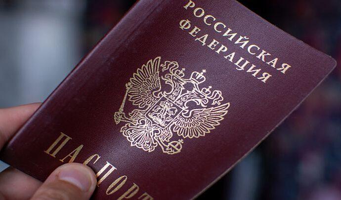 УМВД России по Тульской области сообщает, что адрес регистрации в паспортах и свидетельствах о регистрации по месту жительства будет указываться в соответствии с Государственным адресным реестром и структурой муниципального деления.