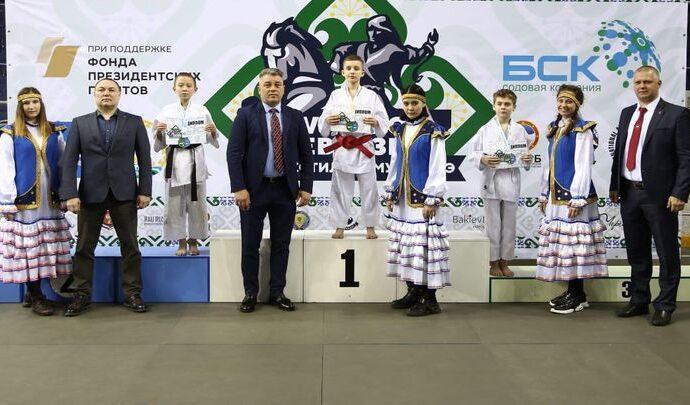 Щёкинские каратисты завоевали 10 медалей на «EurasiaСup»