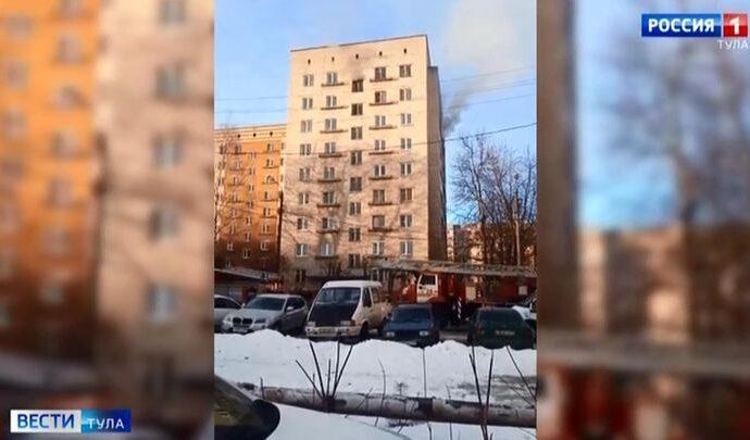 Мужчина пострадал на пожаре в многоэтажке Алексина