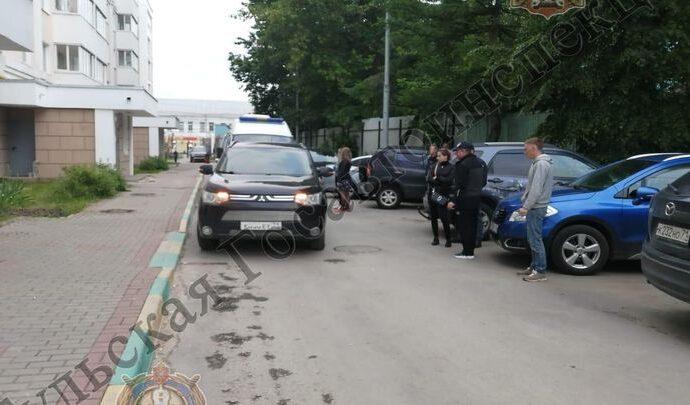В центре Тулы ребёнок попал под машину
