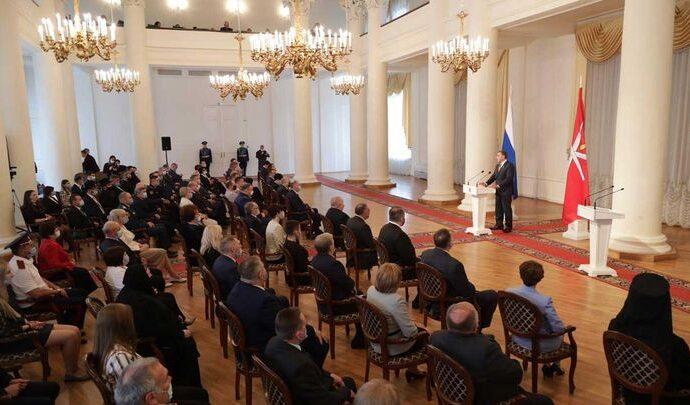 В преддверии Дня России тулякам вручены награды