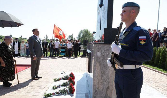 В поселке Пронь перезахоронили останки красноармейцев