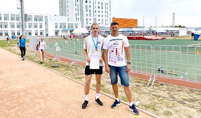 Туляк Роман Ряховский метнул копьё на «серебро» первенства России Туляк Роман Ряховский метнул копьё на «серебро» первенства России